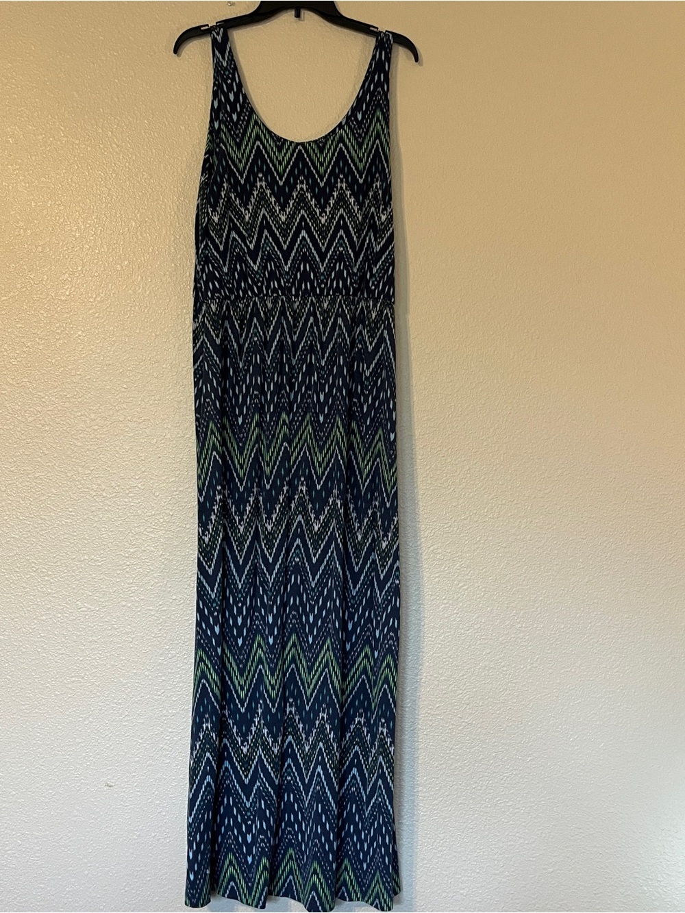 Sonoma Women’s PL Navy Blue & Green w/Chevron Pattern Maxi Sleeveless Dress